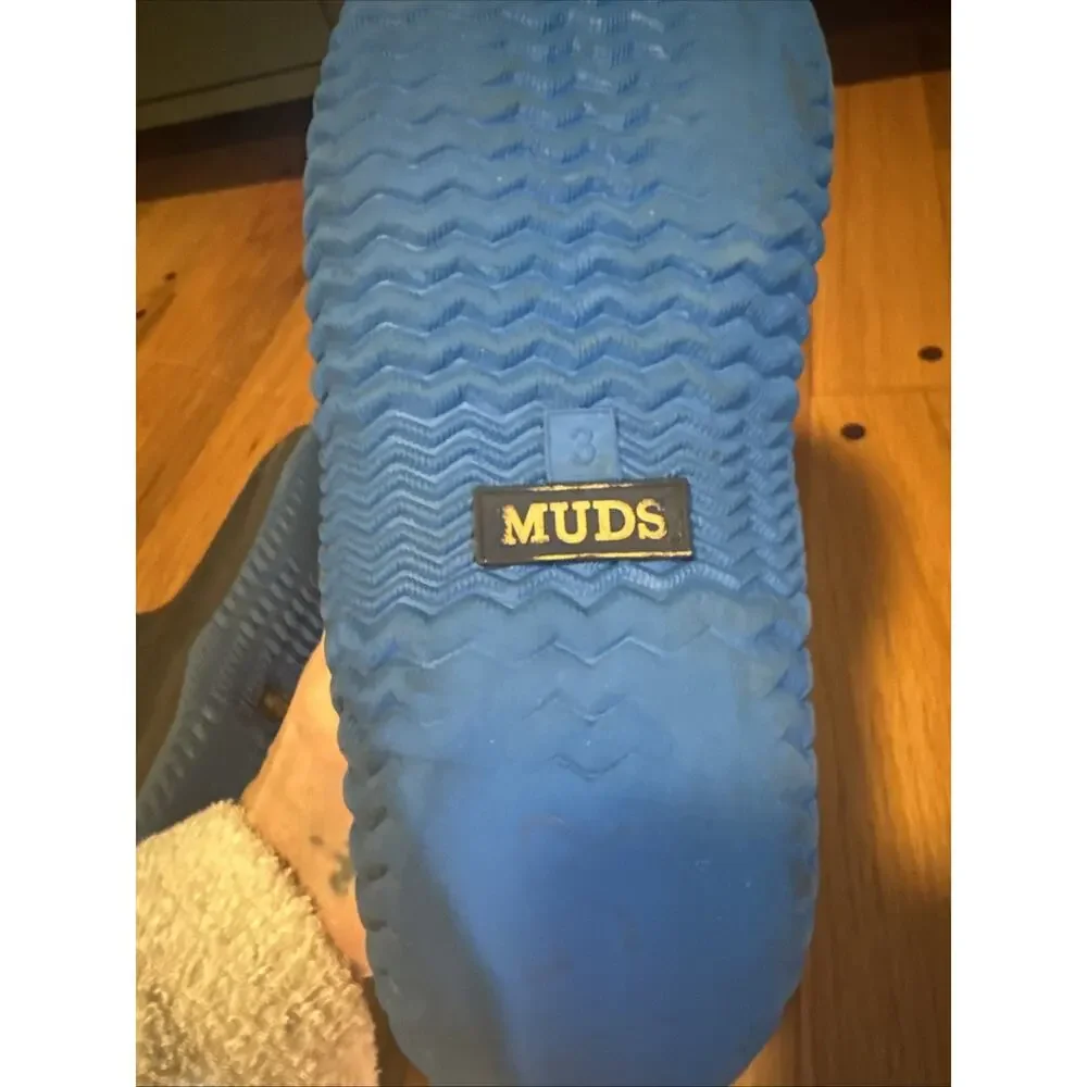 Noble Outfitters MUDS Boots Kids Youth 3 Mud Rain Snow Waterproof Rubber